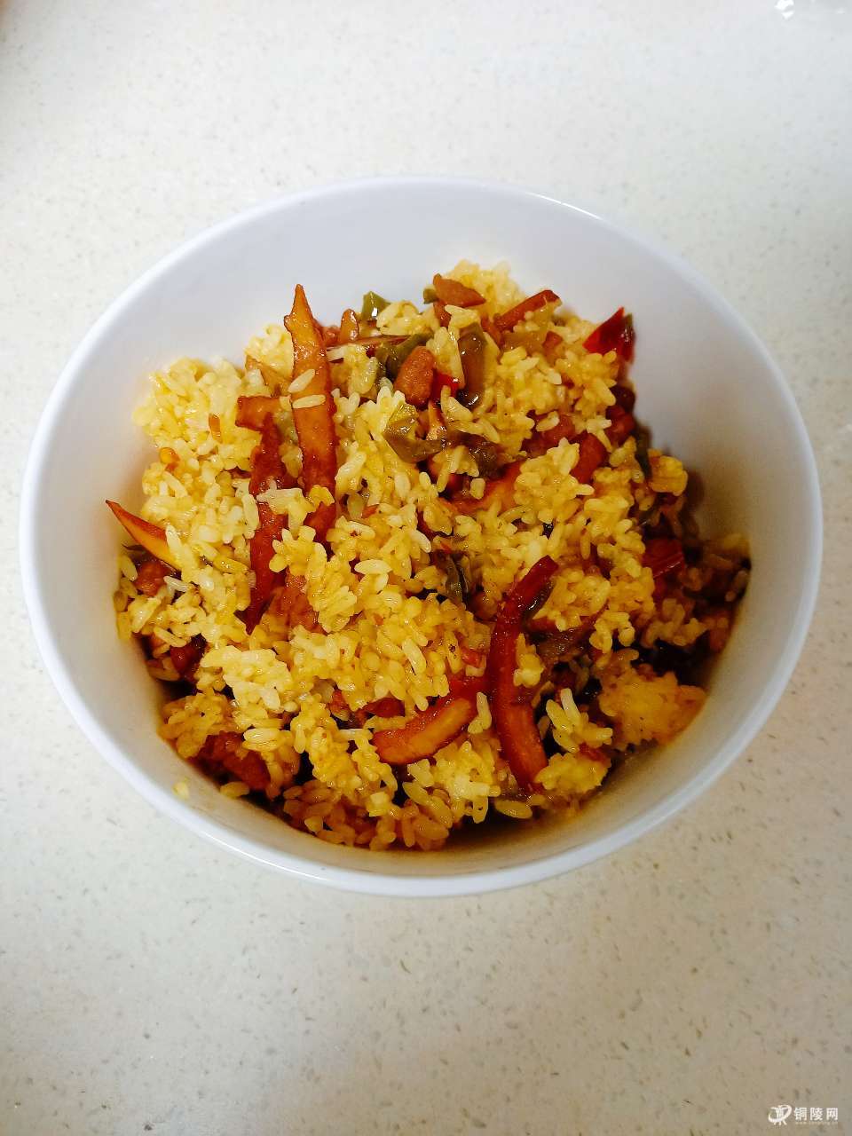 今日份辣椒牛肉豆干炒饭.