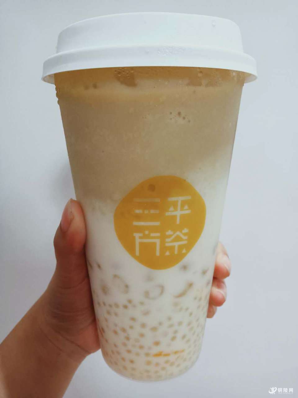 我最爱的三平方奶茶,新品牛油果甘露.